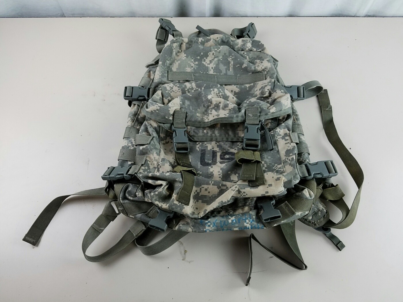 US Military Molle II 3 Day Assault Pack Backpack USGI Digital ACU 