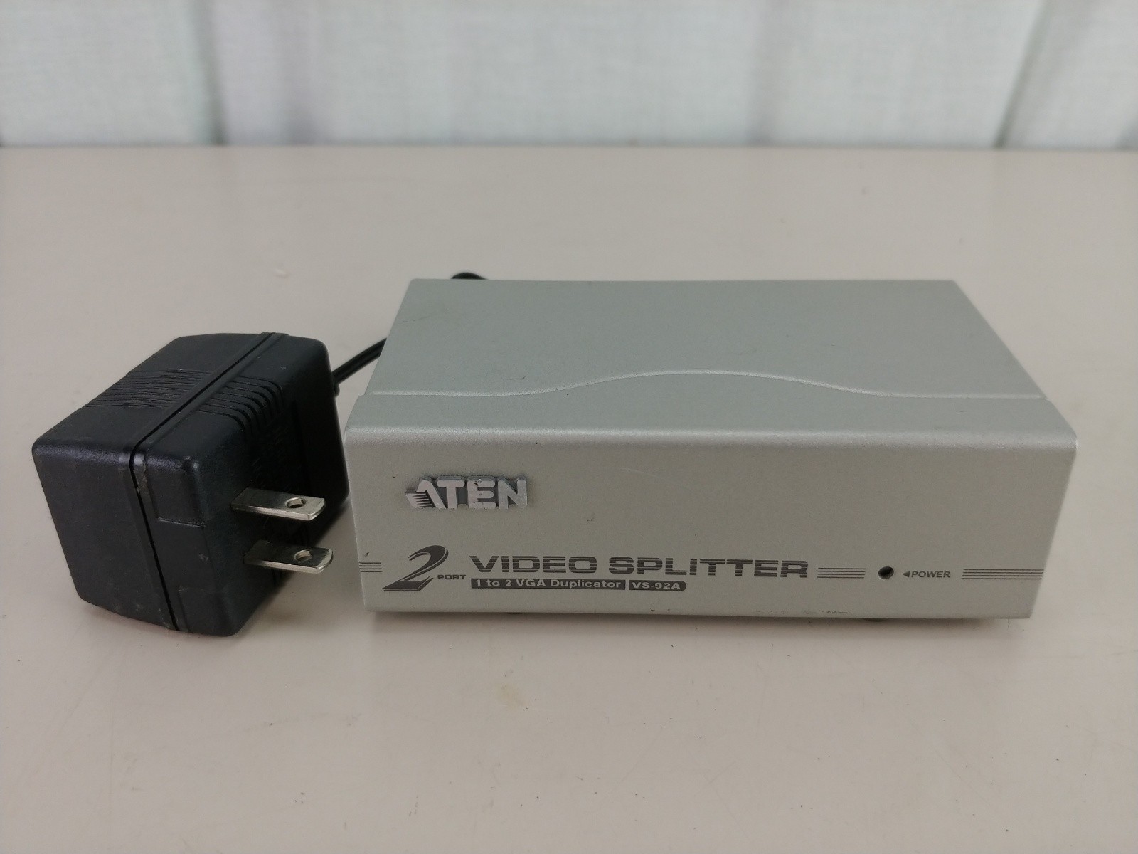 ATEN 2-Port Video Splitter VS-92A VS92A Used