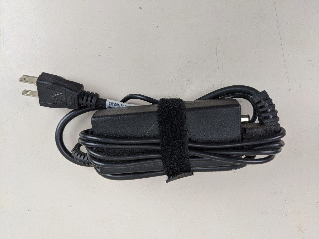 Genuine Dell CN-0NX061 AC Adapter LA65S2-00