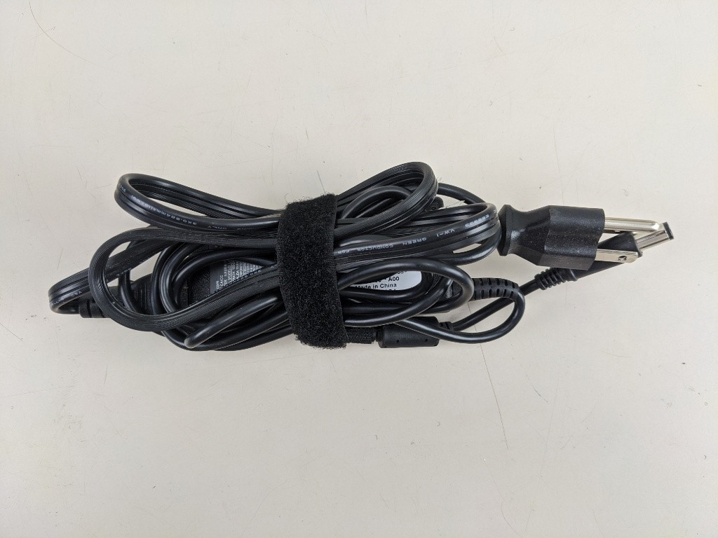 Genuine Dell CN-0928G4 AC Adapter LA65NS2-01