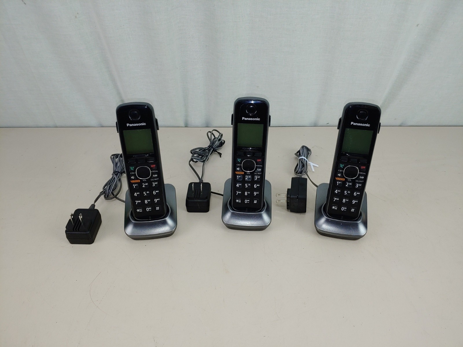 3 Panasonic KX-TG7641 Handsets with Bases