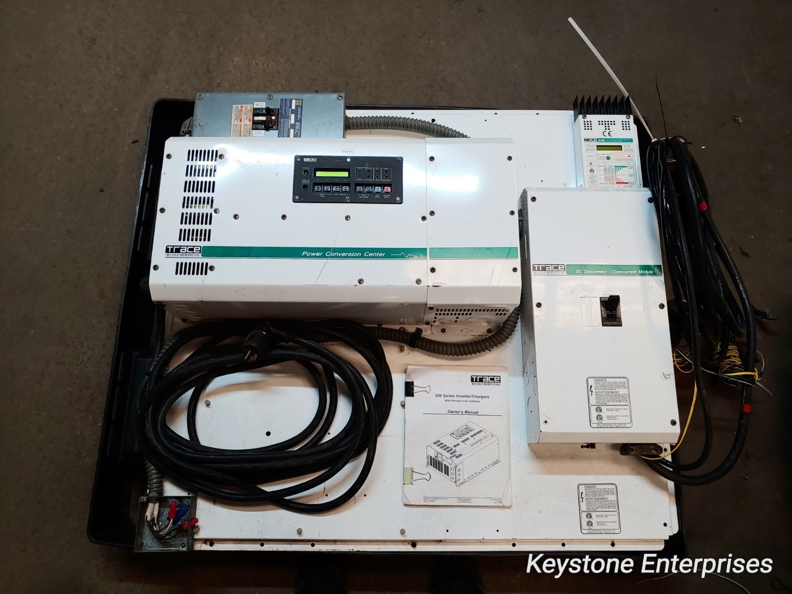 Trace SW4024 RV Solar System With 8 Solarex 75w Panels