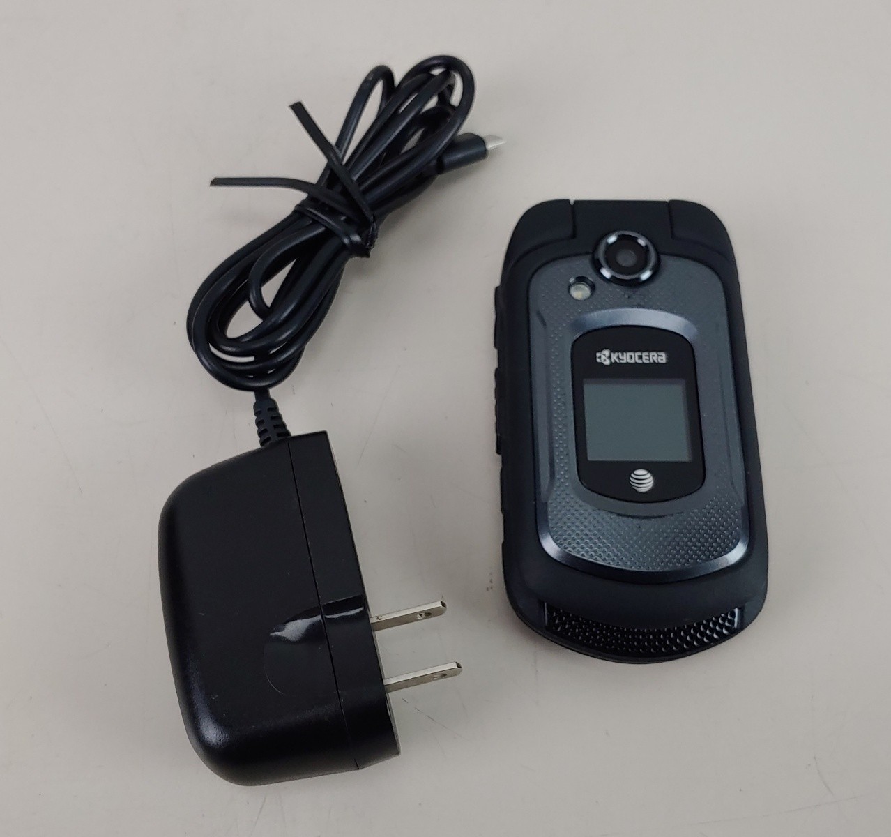 Kyocera DuraXE E4710 GSM AT&T 4G LTE 2.6 in Rugged Flip Phone