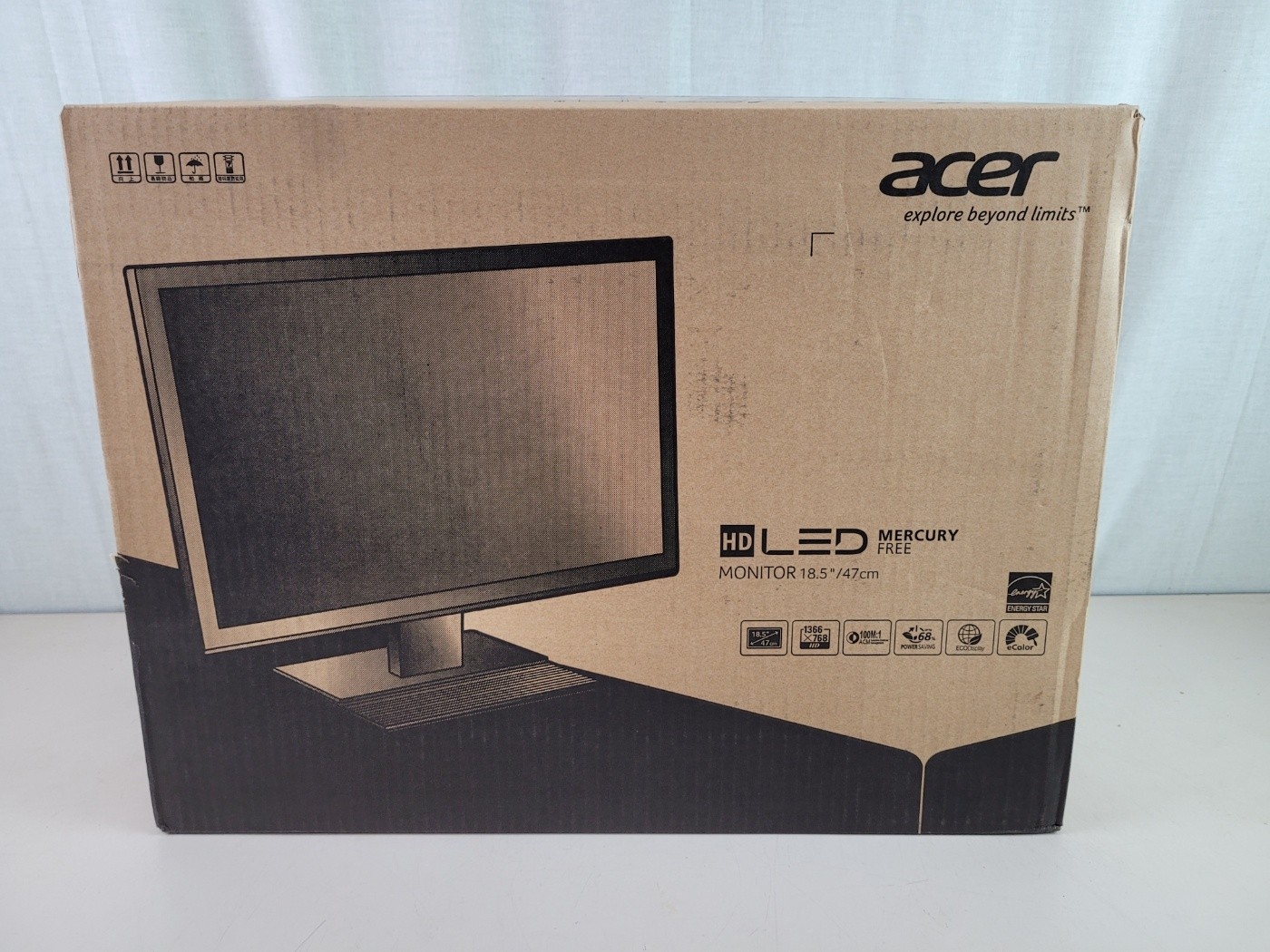 Acer V196HQL Ab 18.5" Widescreen LED LCD Monitor 1366 x 768