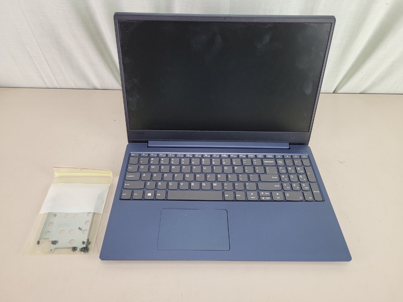 Lenovo Laptop IdeaPad 330S-15IKB 81F5006GUS Intel Core i5 FOR PARTS