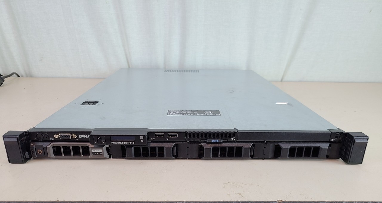 Dell Poweredge R415 Server 2x Opteron 4130 8 GB 450 GB 