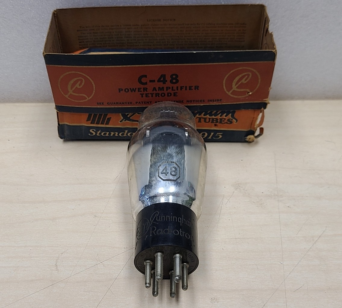 Vintage Cunningham Type 48 Vacuum Tube in Original Box