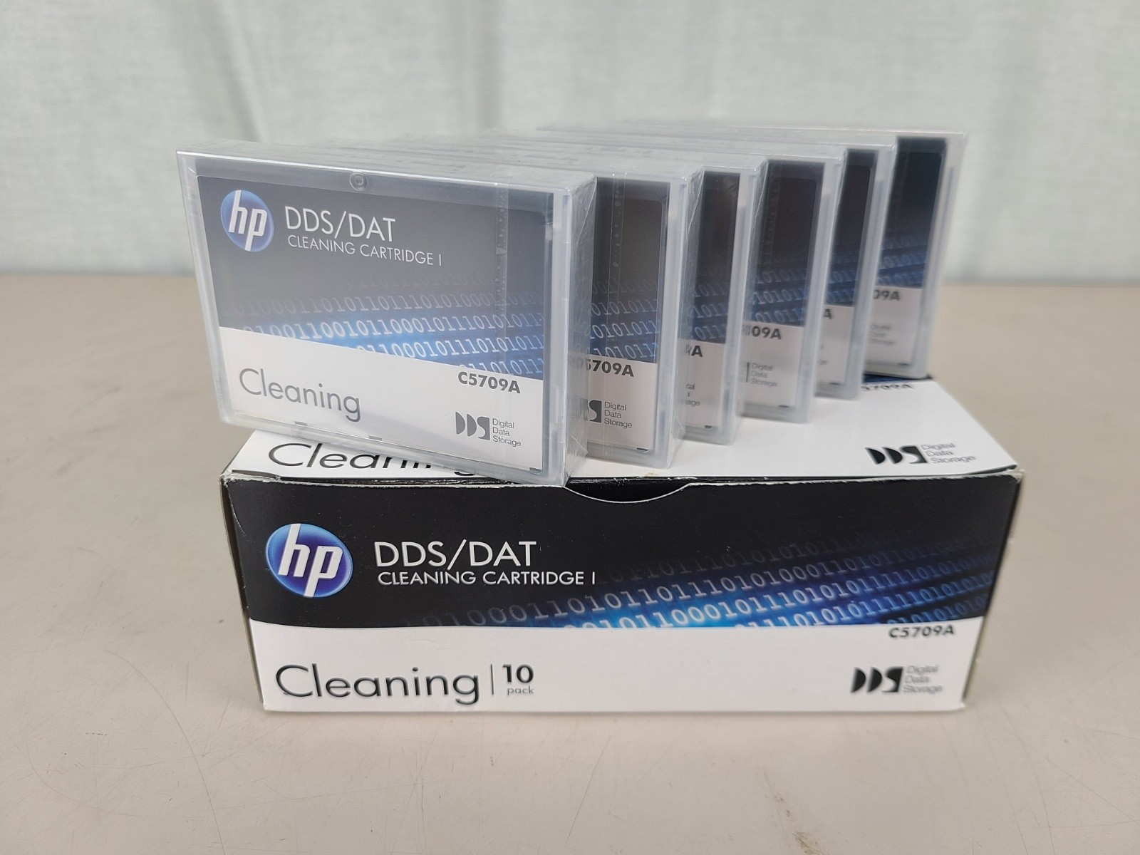 HP DDS Cleaning Cartridges - Model C5709A - Pack of 6 cartridges - NEW & Sealed