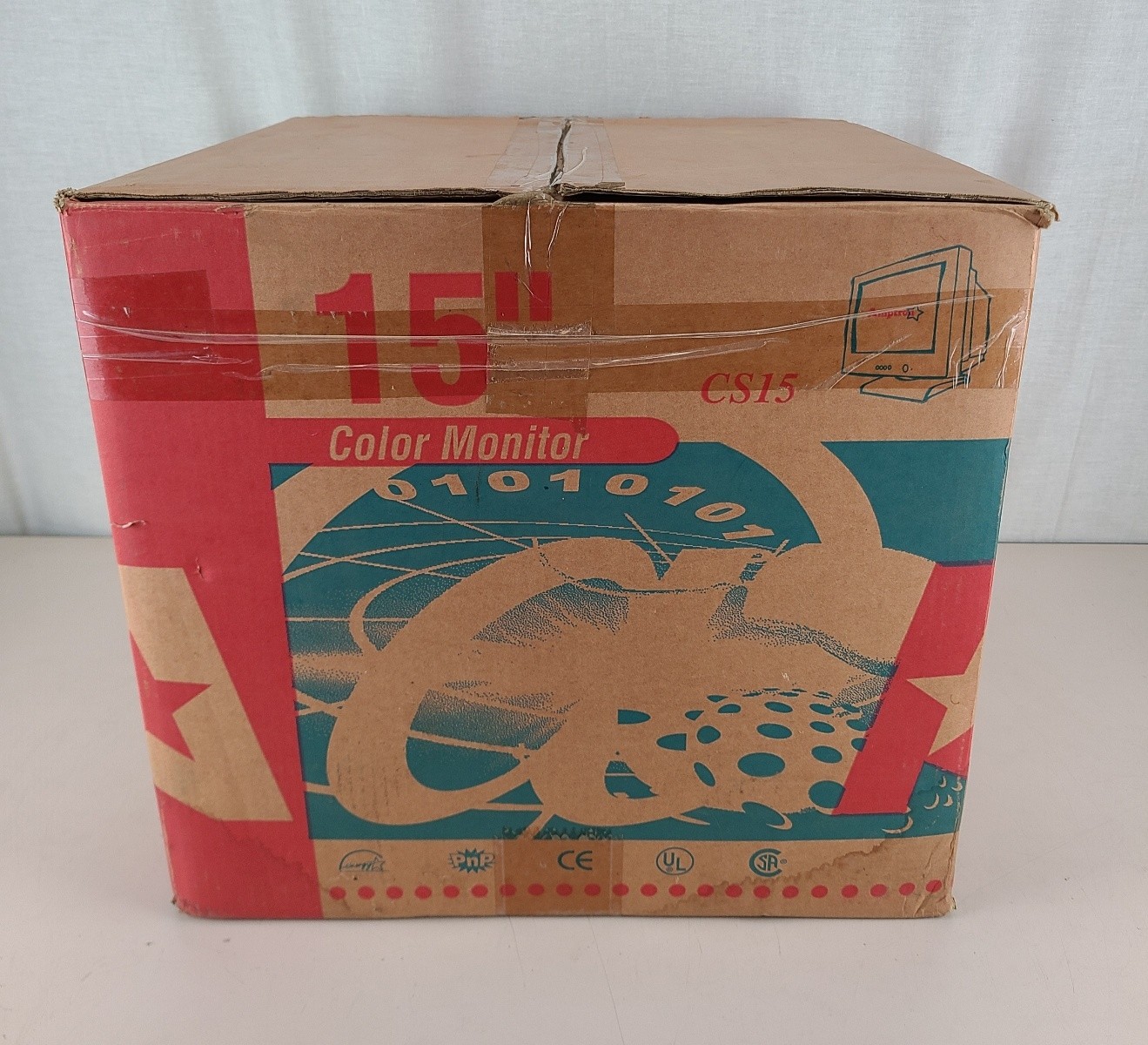 Vintage Amptron CS15 CRT Open Box