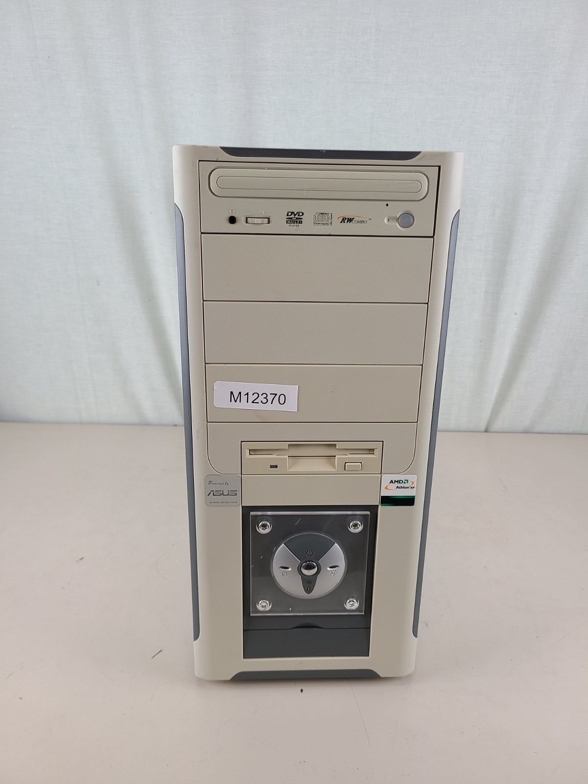 Vintage ASUS Athlon XP Tower PC 1.5Gb 40Gb NVIDIA