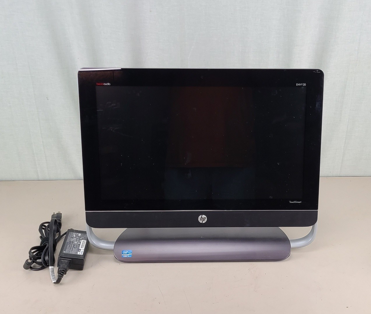 HP Envy TouchSmart 20-d034 20" All-in-One Desktop PC i3 1TB HDD 8GB RAM Win10