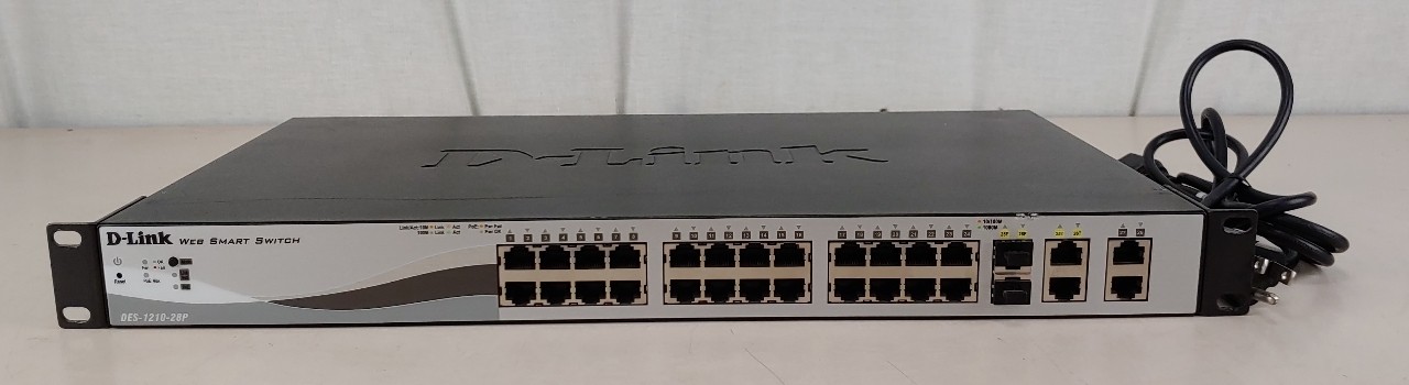 D-Link DES-1210-28P Web Smart Switch w/ Rack Ears