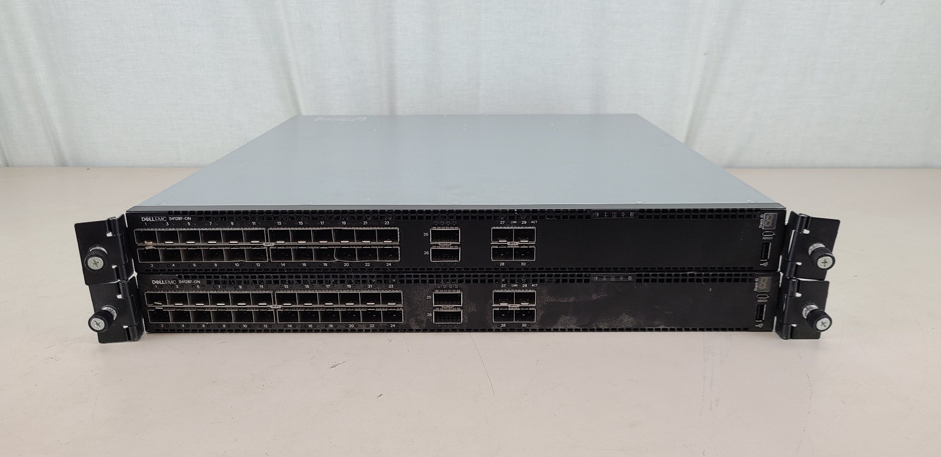 Lot Of 2 DELL EMC S4128F-ON 28x 10GB Network Switches