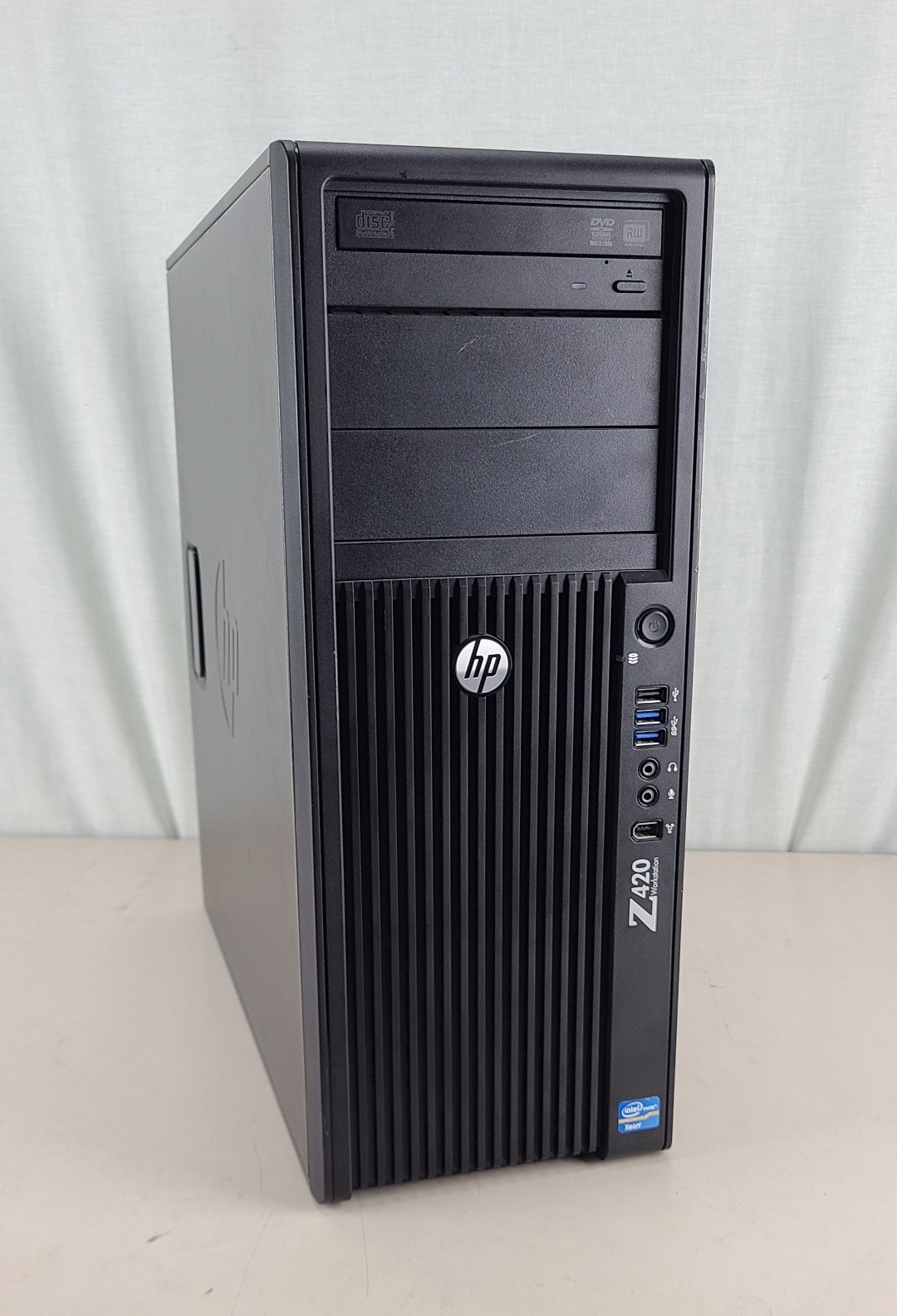 HP Z420 Workstation E5-2680 V2 10 Core 32GB 750GB