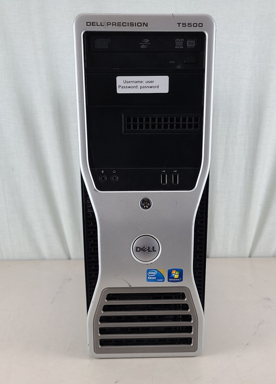 Dell Precision T5500 Workstation Quadro FX580 2x XEON E5620 32GB 256GB SSD