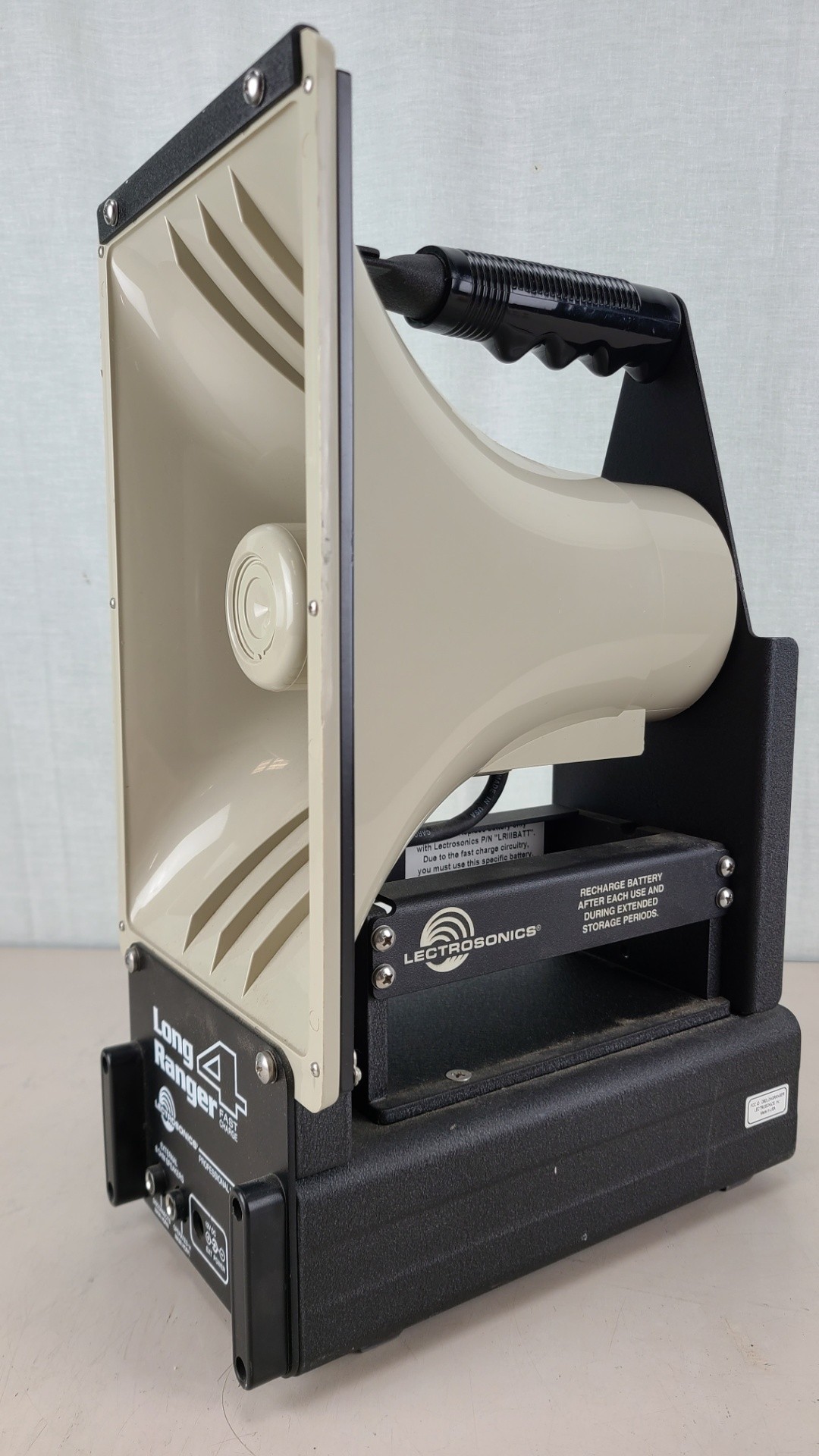 Lectrosonics Long Ranger 4 IV Auctioneer Marching Band PA Portable Speaker NO BATTERY