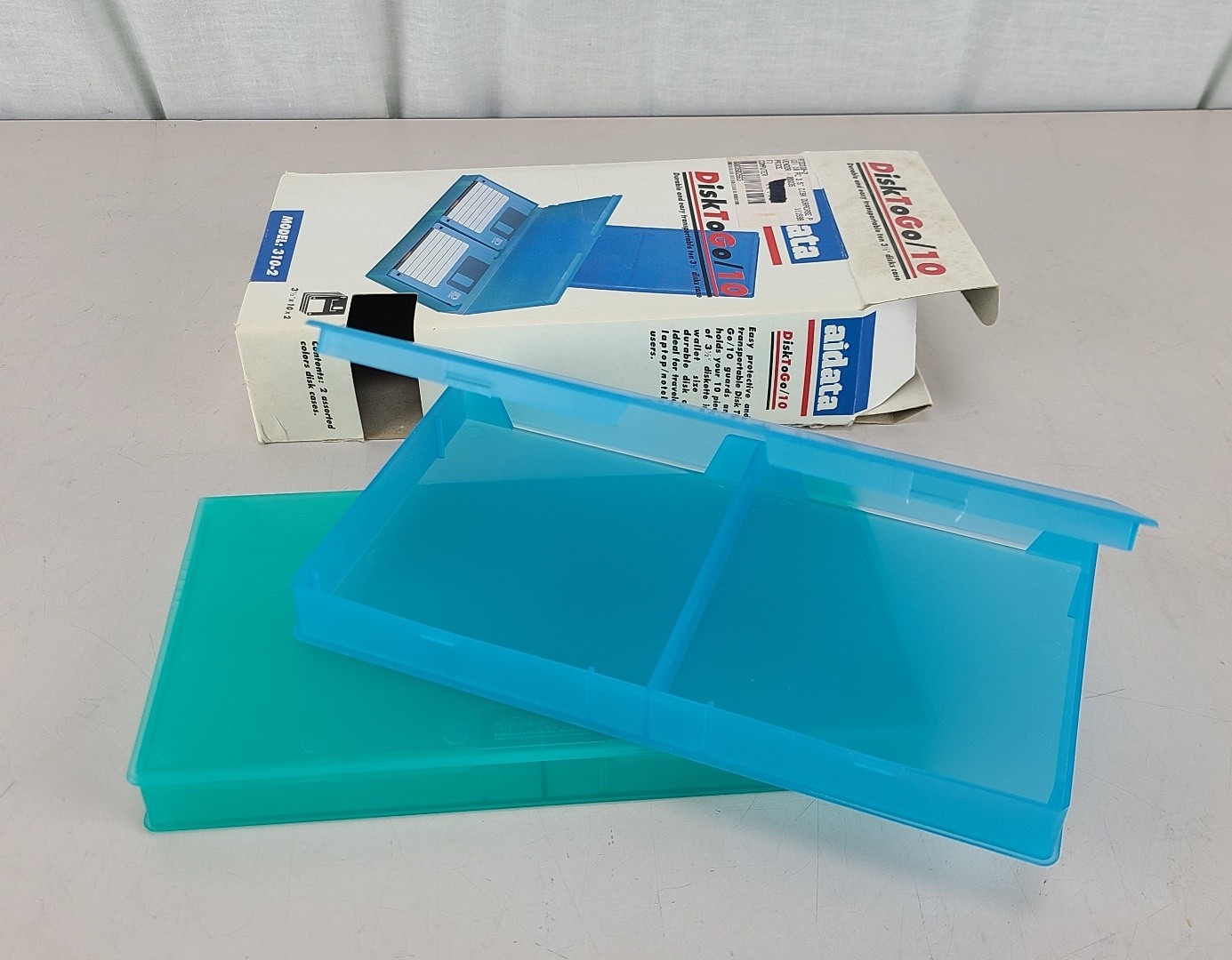 AIDATA DiskToGo 10 3.5" Floppy Carrying Case 2 Pack