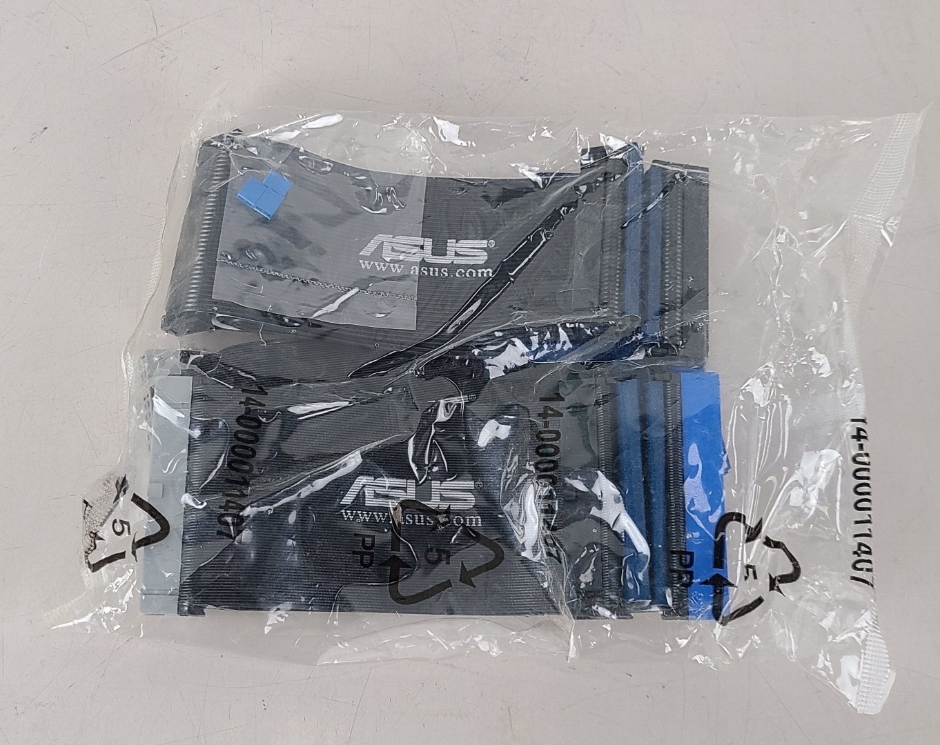 Asus IDE HDD and Floppy Drive Cable Kit