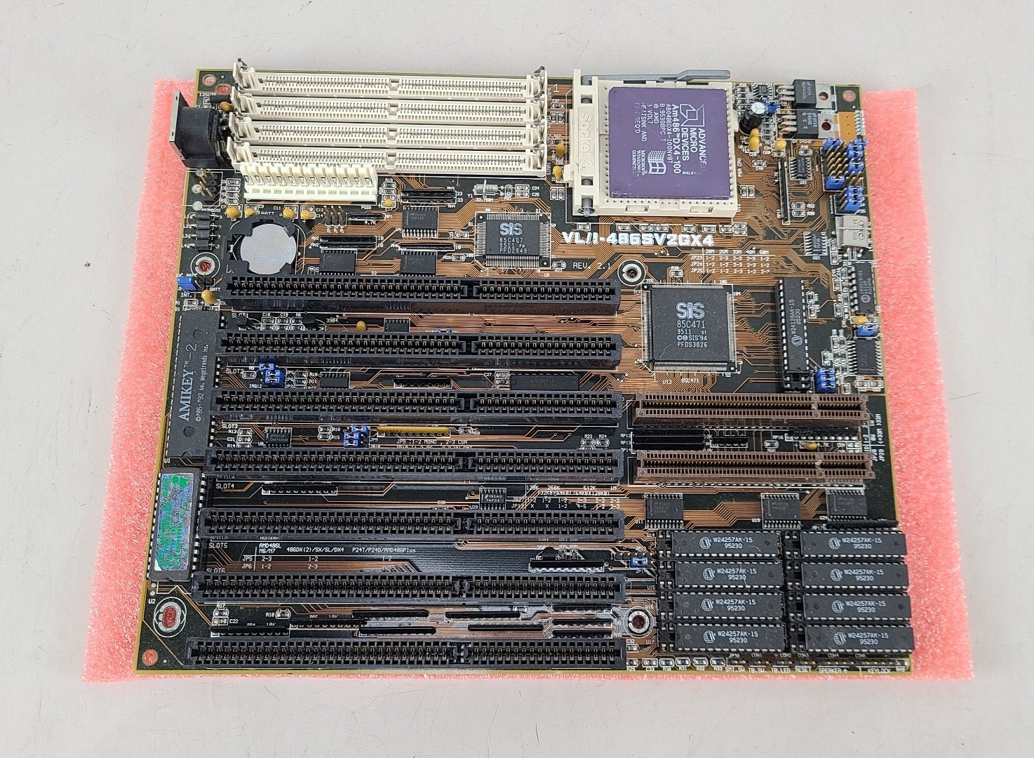 Vintage Asus VL/I-486SV2GX4 ISA VLB Motherboard & AM486 DX4-100