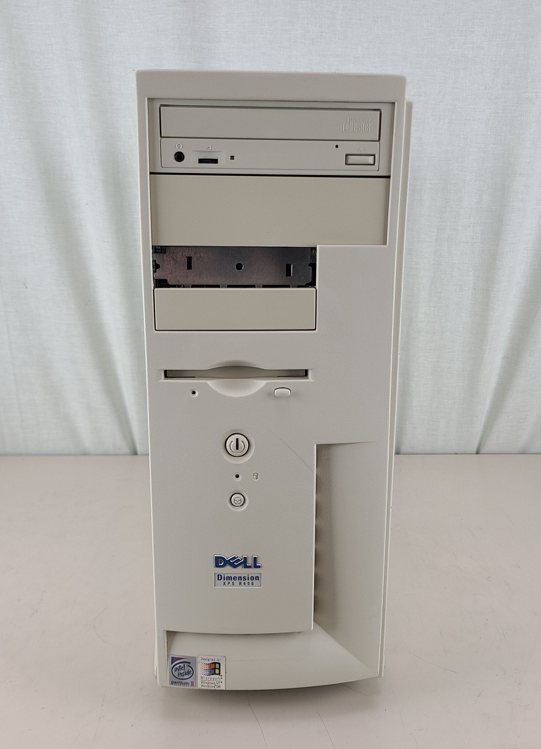 Dell Dimension XPS R400 Pentium II 400MHz 20Gb HDD 128MB Ram  Win 98