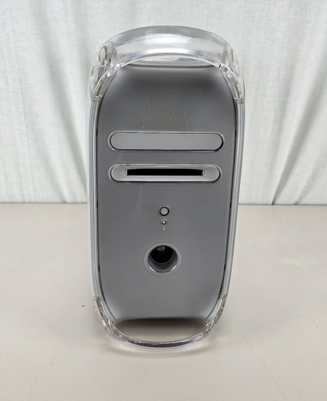 Apple PowerMac G4 733MHz 1GB 2x 60GB HDD DVD-RW  GeForce 2 MX