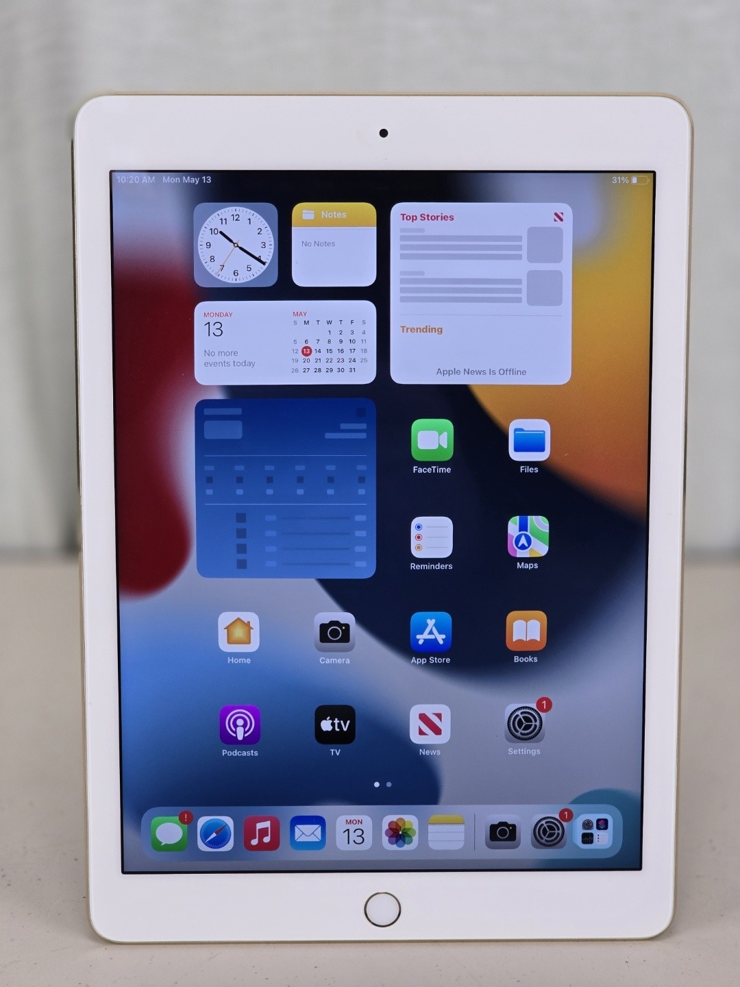 Apple iPad Air 2 16GB WIFI 9.7in Rose Gold FH0W2LL/A