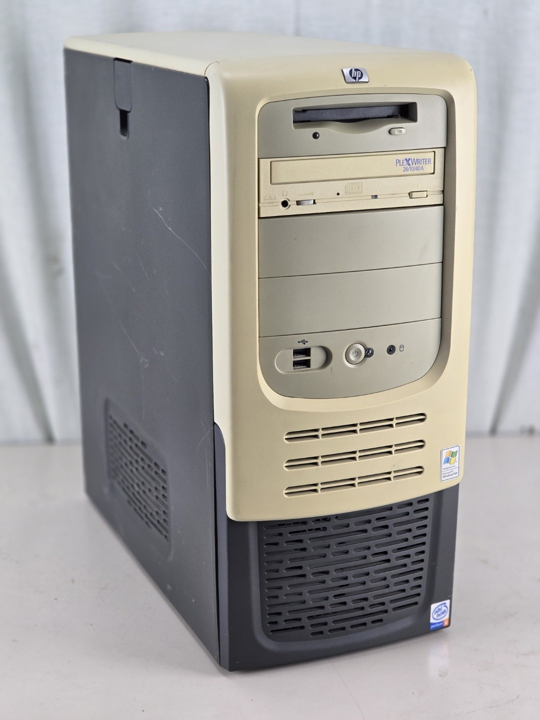 For Parts HP Vectra VL420 MT PC  Pentium 4 1.7GHz 768MB 40GB GeForce FX 5200 XP Pro