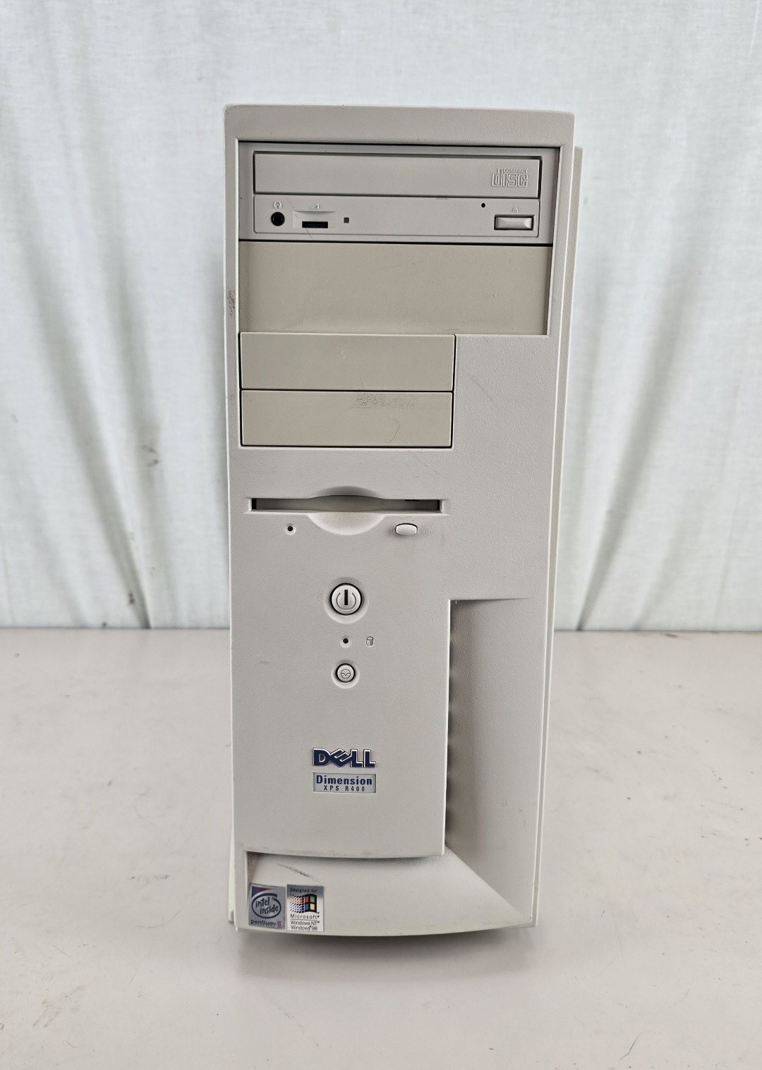 Dell Dimension XPS R400 Pentium II 400MHz 40Gb HDD 384MB GeForce FX 5200 Win 98