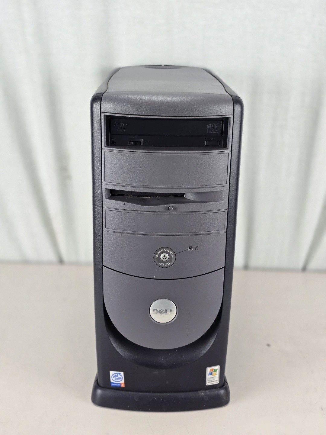 Dell Dimension 4300 Intel P4 1.6GHz 512MB 320GB HDD Geforce3 Ti 200 XP PRO