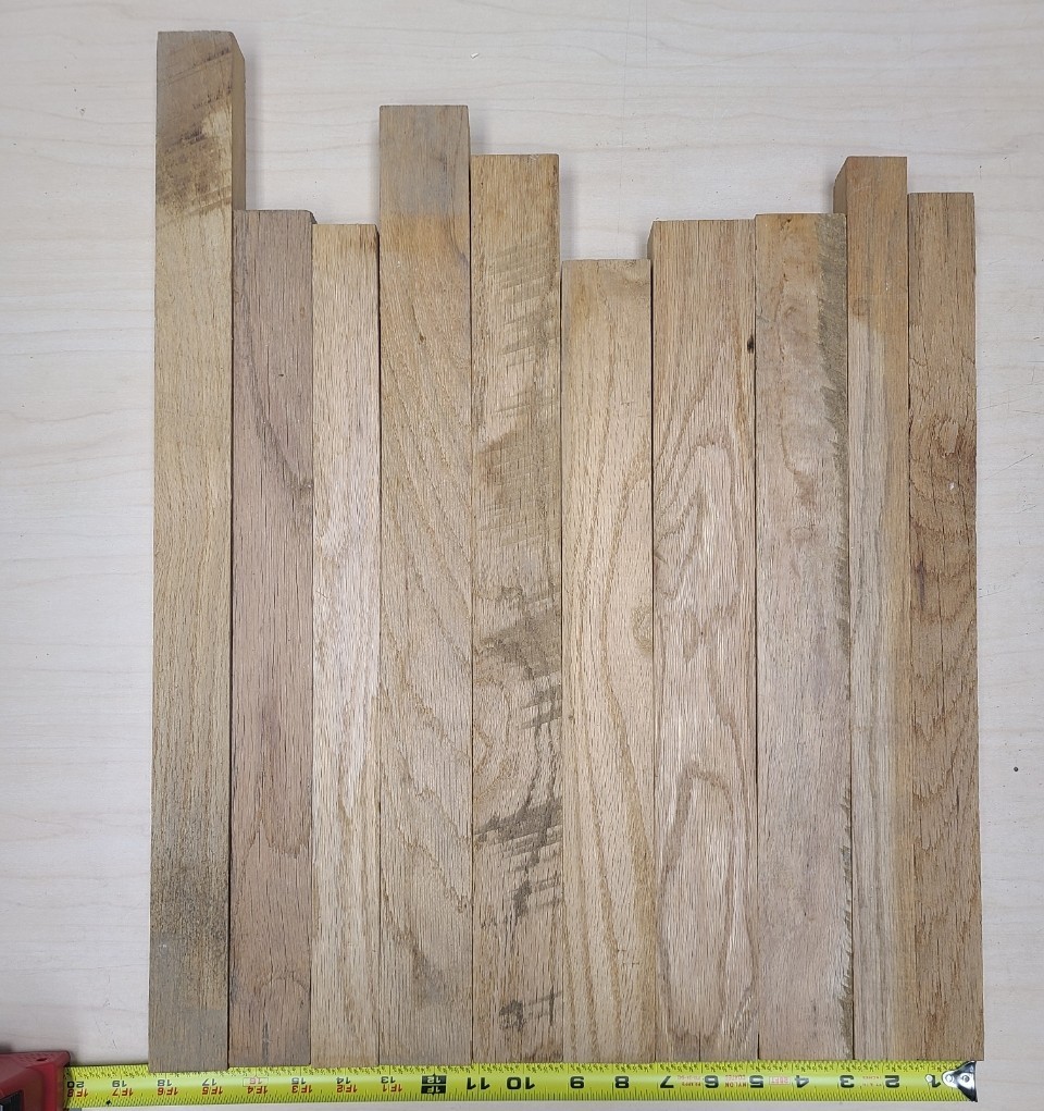 Hardwood Red Oak Cut Offs Long Craft Wood L 22.75"-17.5" W1.25"-2.25" T1.125" Lot of 10