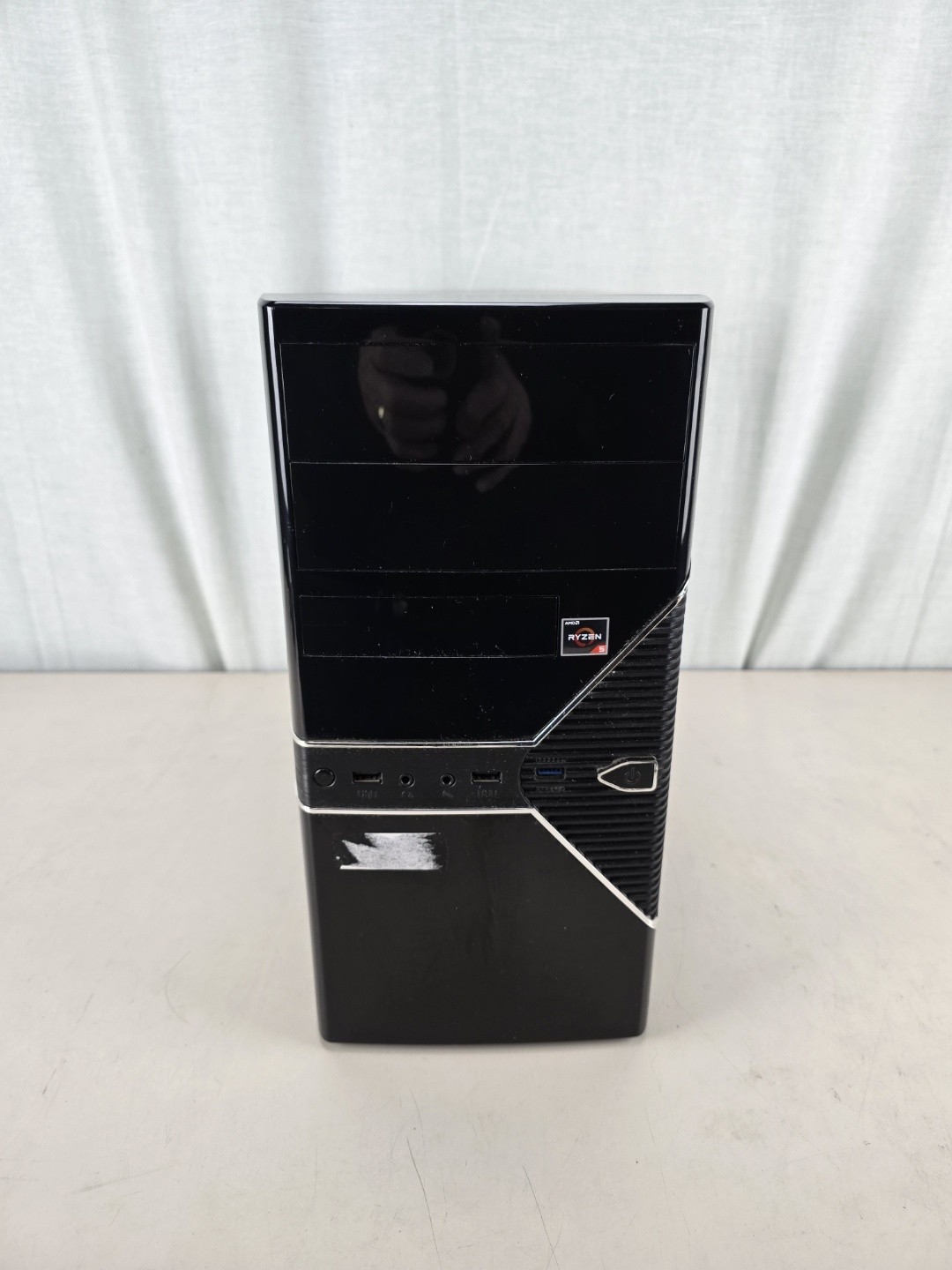 AMD Ryzen 2400G Desktop PC 16GB 256GB SSD GTX 760