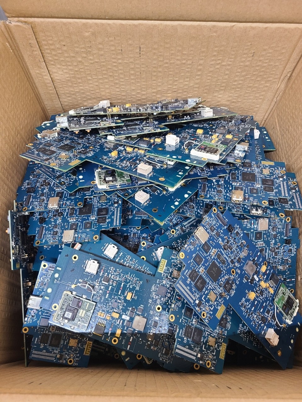15.7 Lbs. Circuit Boards For Scrap Gold Recovery Clean