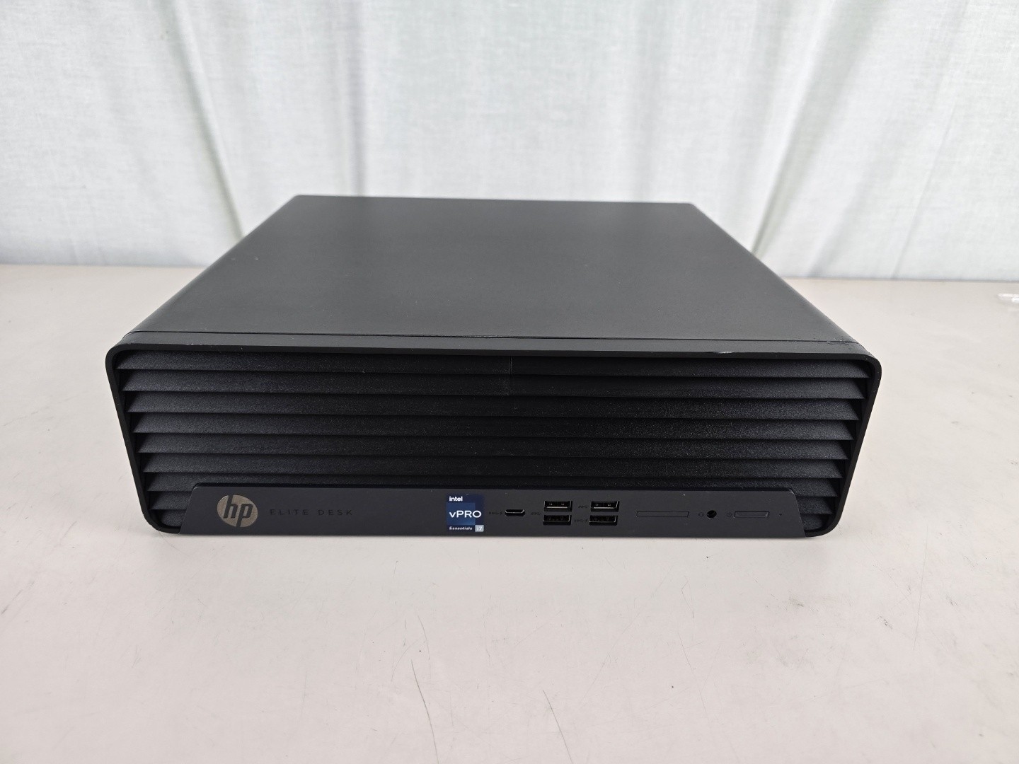 HP EliteDesk 600 G9 SFF i7-13700 32GB 256GB M.2 Windows 11 Pro