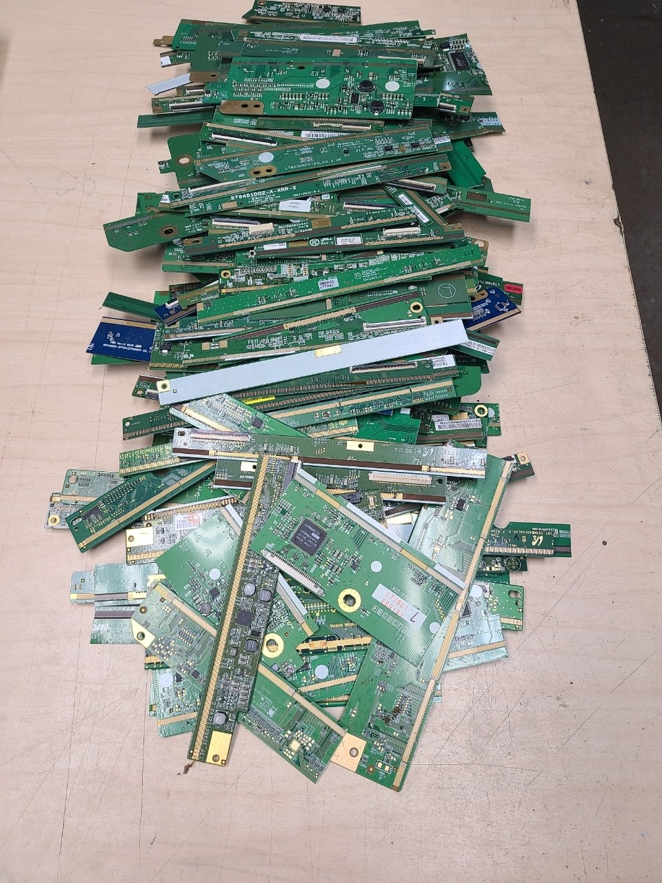 5.5 Lbs. LCD Boards For Scrap Gold Recovery Clean Surface Gold