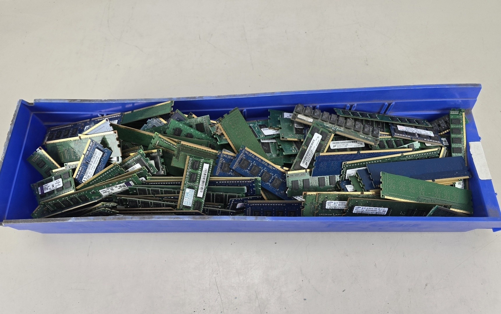 8.3 Lbs Gold Finger Ram for Scrap Gold Recovery