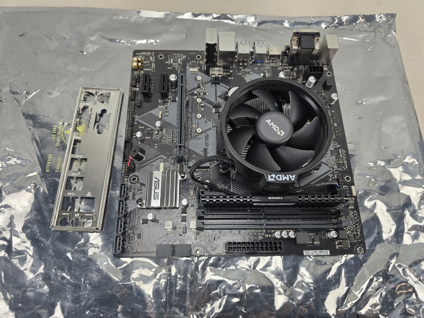 Asus Prime B450M-A Motherboard w/ AMD Ryzen 5 2400G + 8GB Vengeance DDR4  