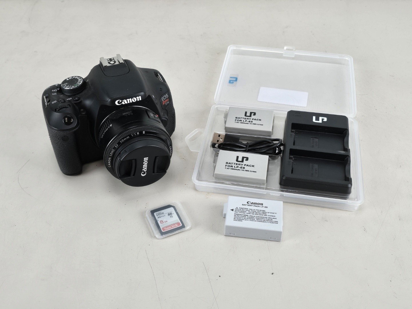 Canon EOS Rebel T3i 18.0MP Digital SLR DSLR Camera w/ Canon EF 50mm 1:1.8 Lens