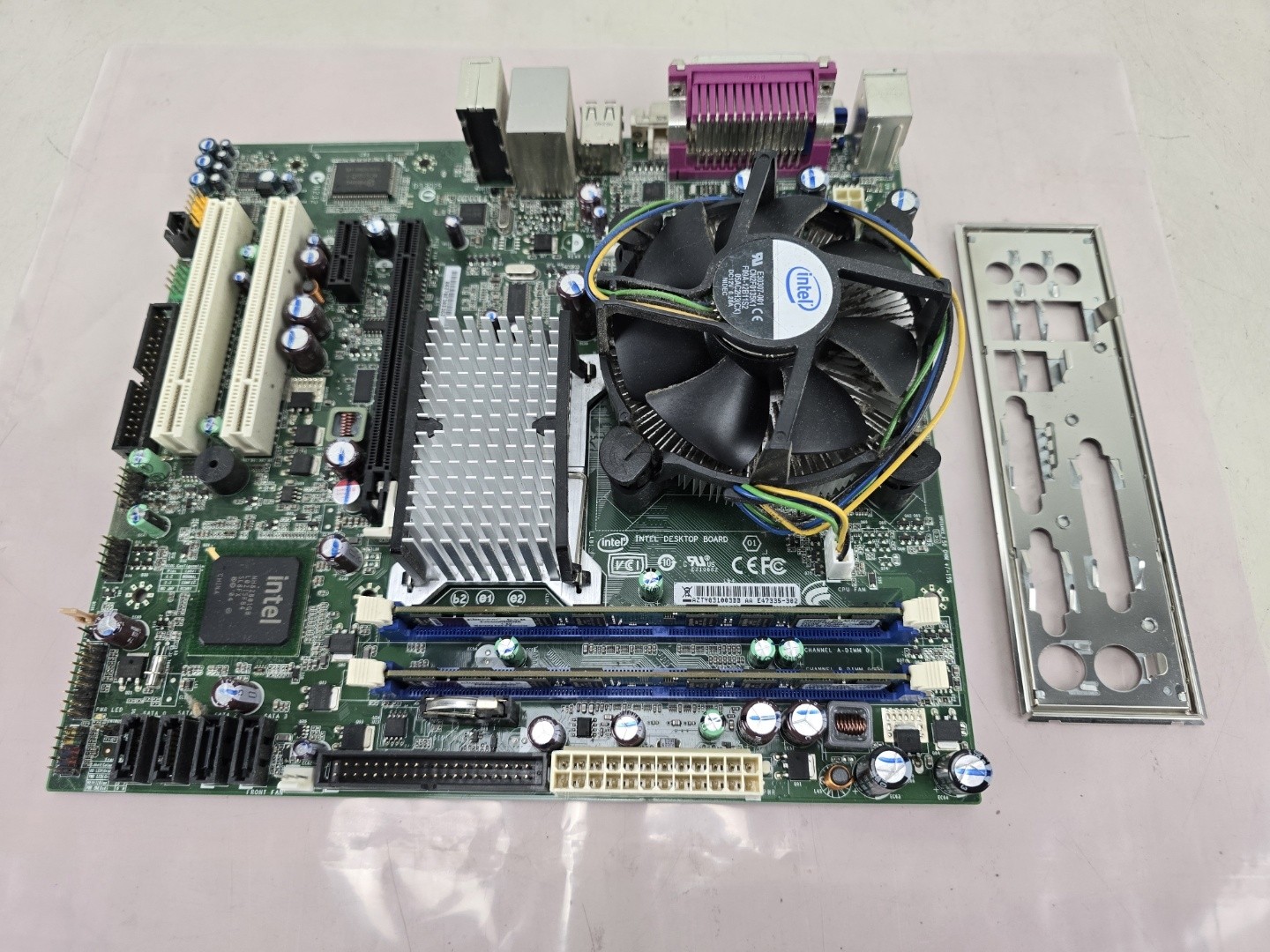 Intel DG41TY Motherboard + Core 2 Quad Q8300 + 4GB Tested