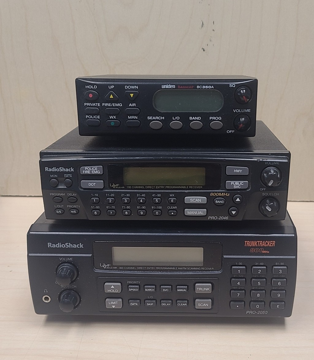 Police Scanner Lot Uniden BC-350A Radio Shack Pro-2046 & Pro-2050