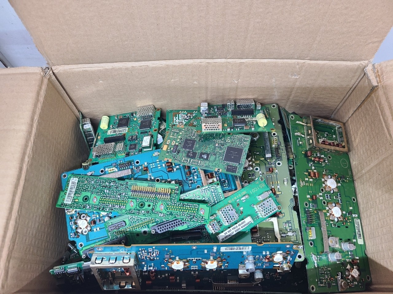 24.9 LBS 2 Way Radio BOARDS FOR GOLD SCRAP RECOVERY