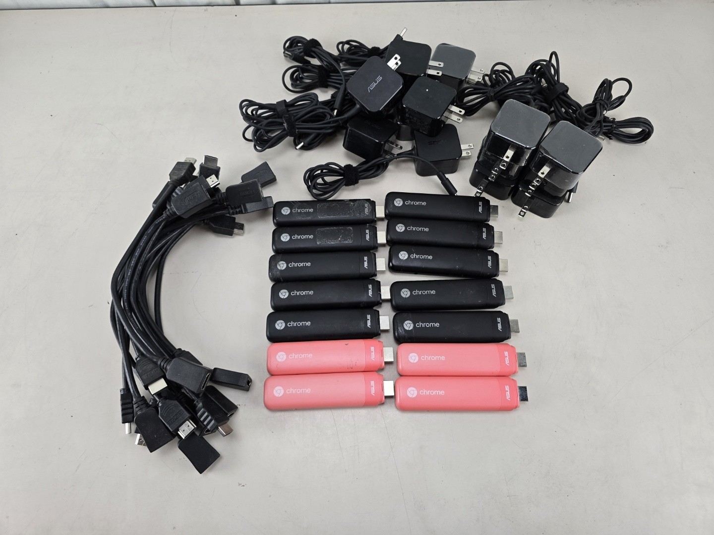 Lot of 14 Asus Chromebit CS10 (eMMC, 16GB) 2GB Ram PC Sticks