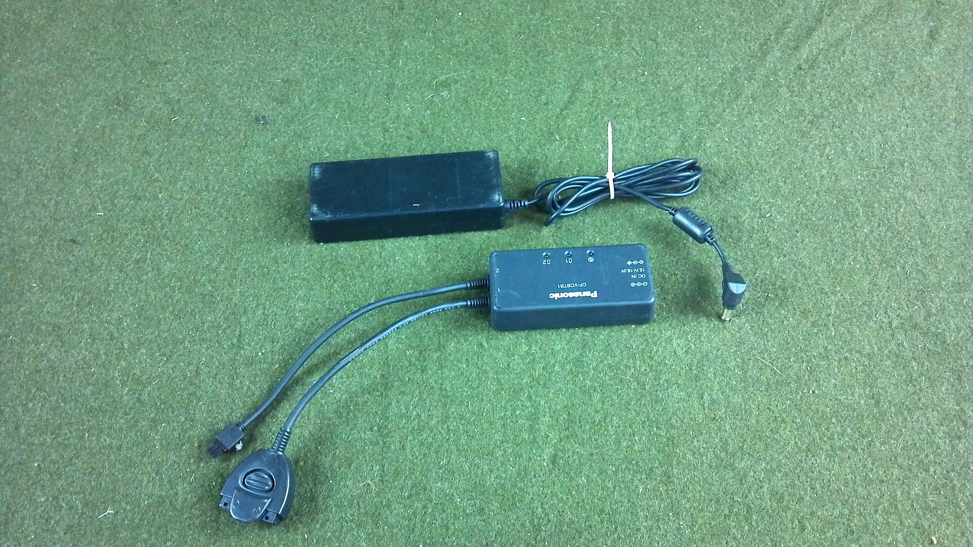 Panasonic CF-AA1653 M2 AC adapter With CF-VCBTB1U Battery Charger