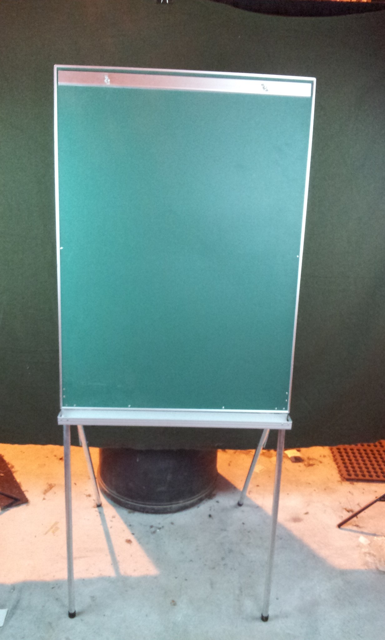 Vintage Skillcraft Portable Chalk Board / Presentation Easel