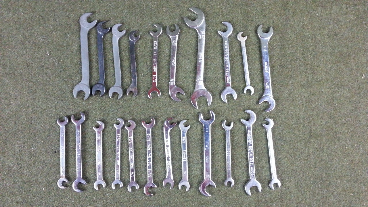 Lot Of 22 Ignition Wrenches