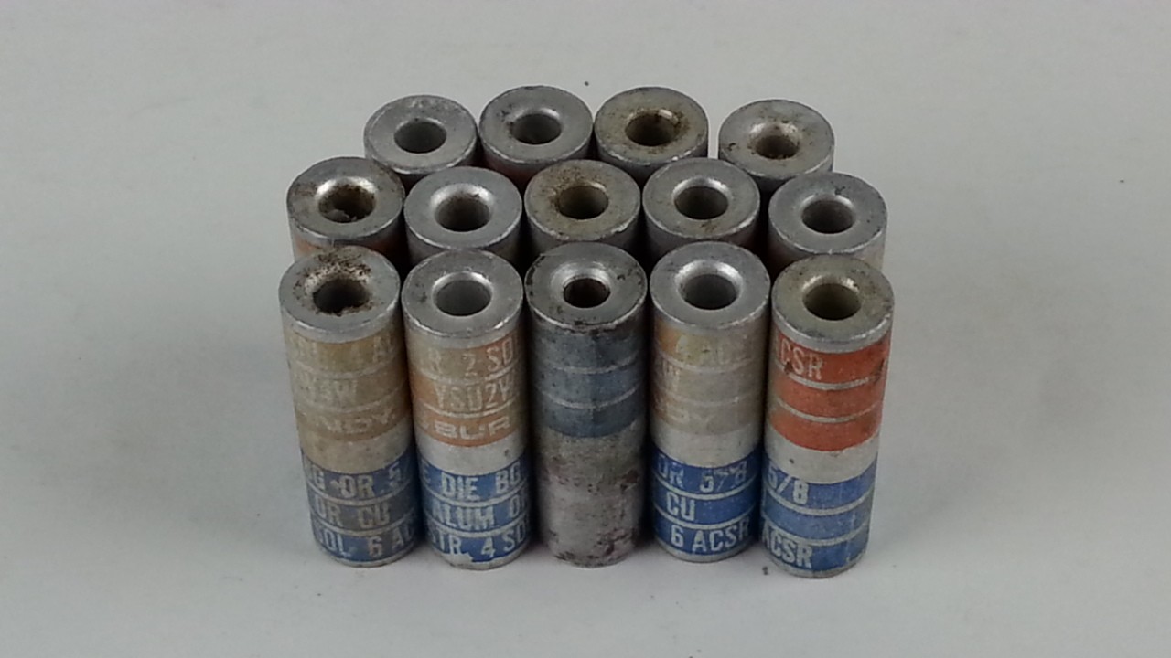 BURNDY YSU2W4W Lot Of 14