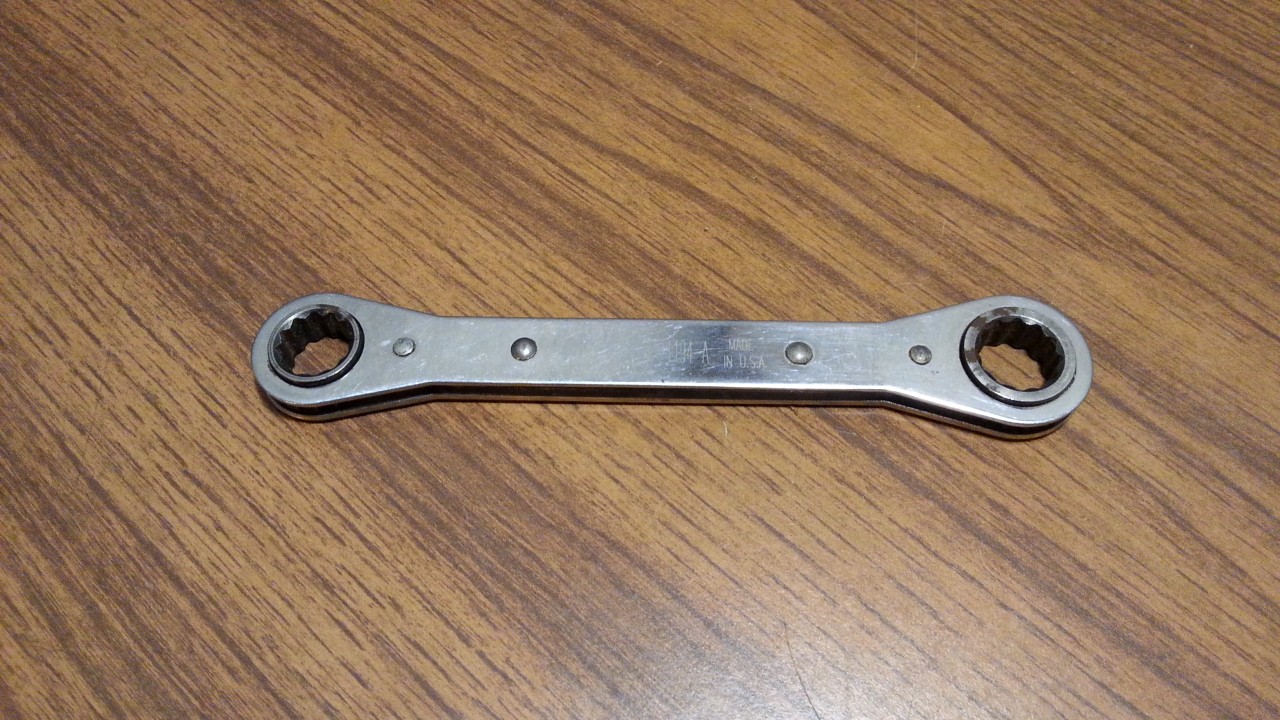 Proto J1194-A 12 Point Ratcheting Box Wrench 5/8 X 11/16