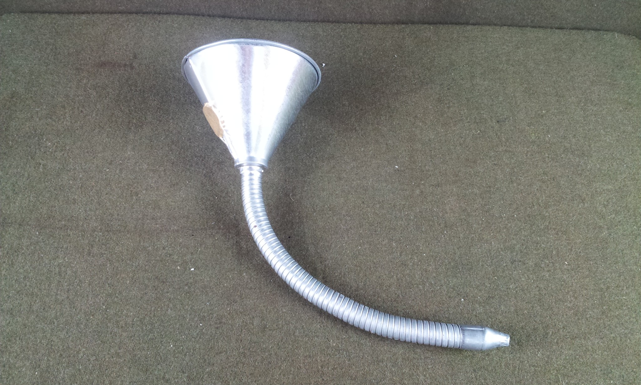 New 6" Galvanized Funnel With 14" Flexible Spout 