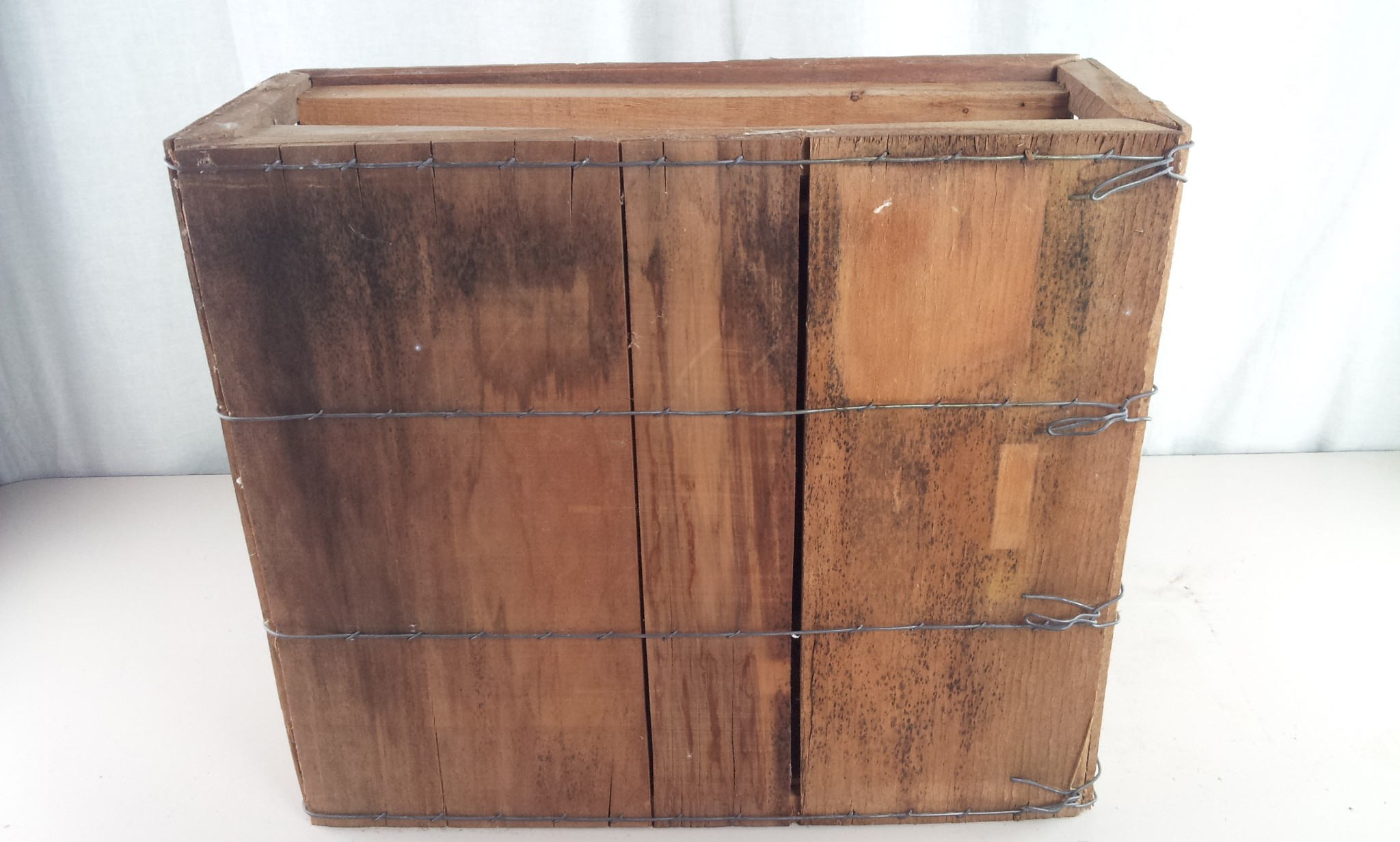 Wire Bound Wood Box 20.5" x 17.5" x 8"  Craft Projects