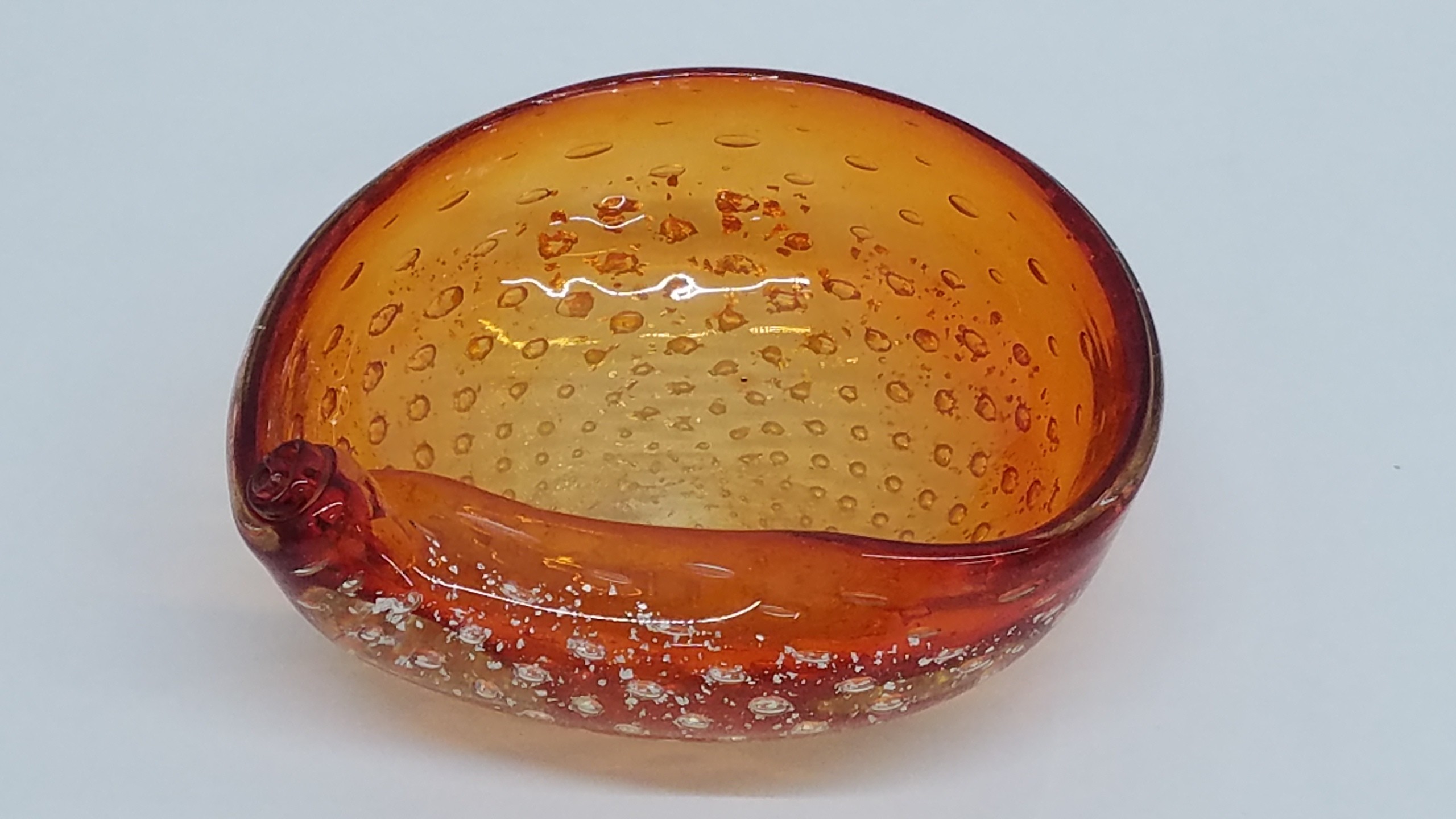 Amberina Venetian Art Glass Bowl