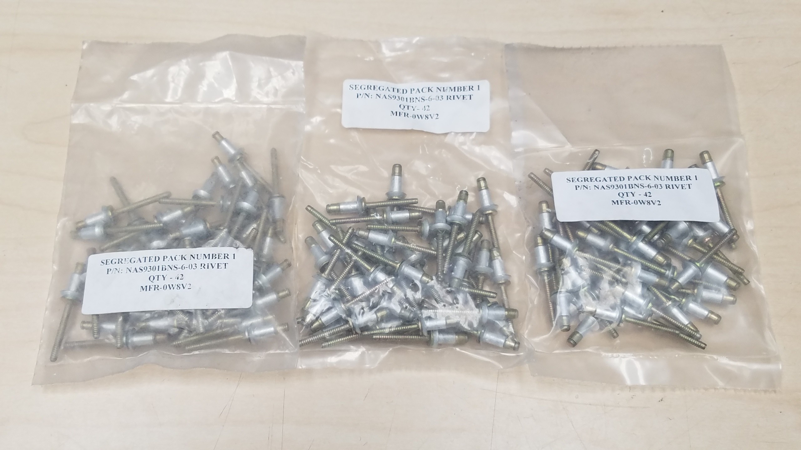 AIRCRAFT RIVETS HUMMER HUMVEE HMMWV NAS9301BNS-6-03 125 EACH